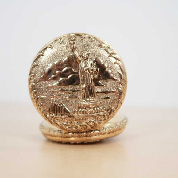 1986 Centennial Commemorative Pocket Watch - Picture 4 of 5
